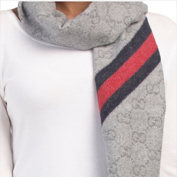 GUCCI SCARF 🧣 MADE IN ITALY UNISEX RED & BLUE SHERRY LINE STRIPE. 37 x 190 cm.❤️ - Picture 6 of 9